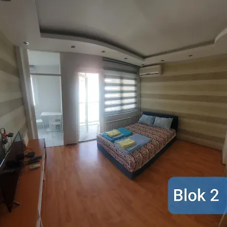 Apartment Blok 2 *